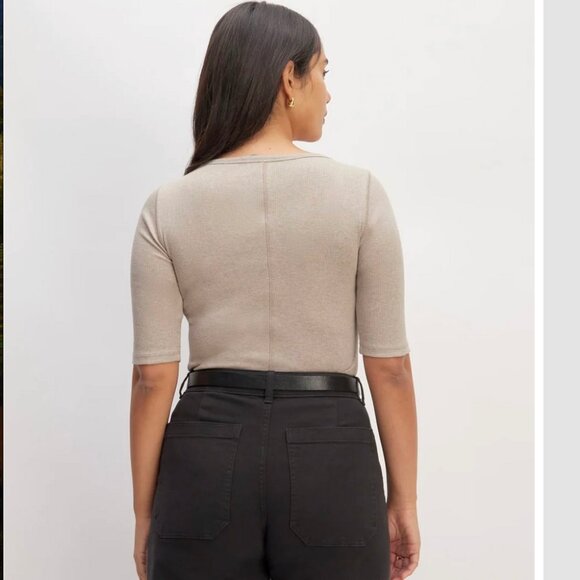 The Luxe Rib Scoop-Neck Tee - Picture 3 of 9